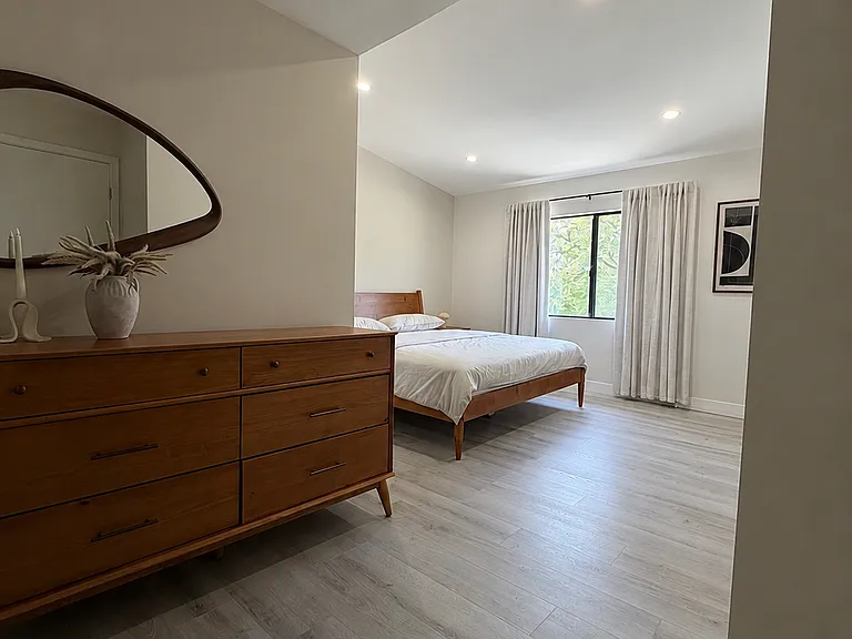 8601 Sunland Blvd #67 — Photo 35