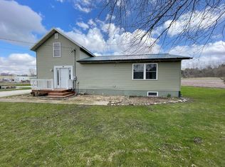 903 S Washington St, Fayette, IA 52142