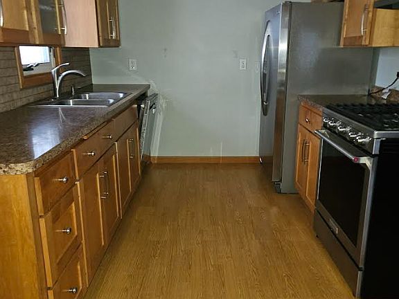 3rd image of 3609 Stinson Blvd