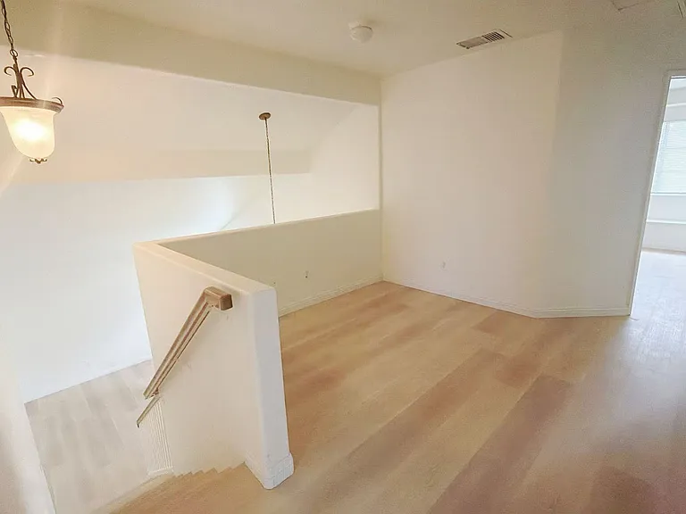 5135 Iemez Cir — Photo 7