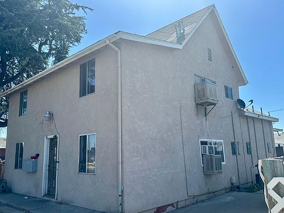 4th image of 156 W Ventura St