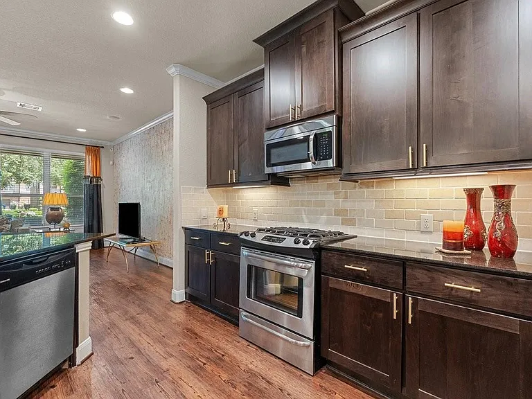 416 Via Regatta Dr — Photo 15