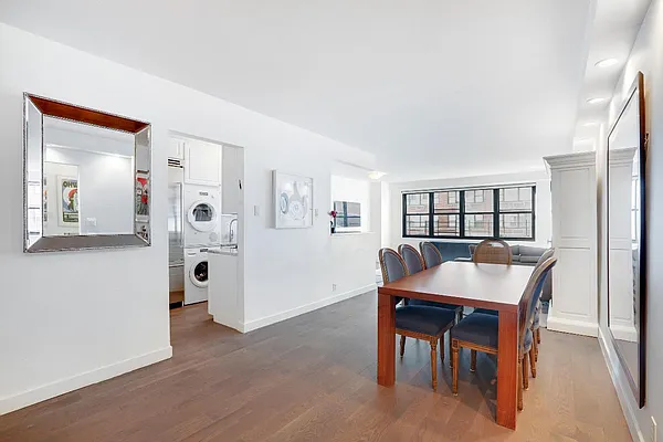 Sold by Real Direct | media 13