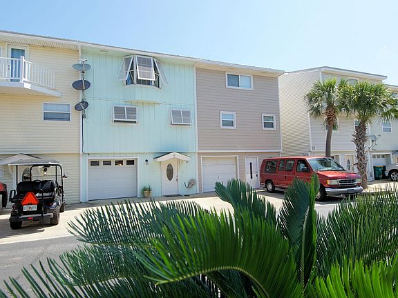 2nd image of 445 Gulf Shore Dr Unit 6