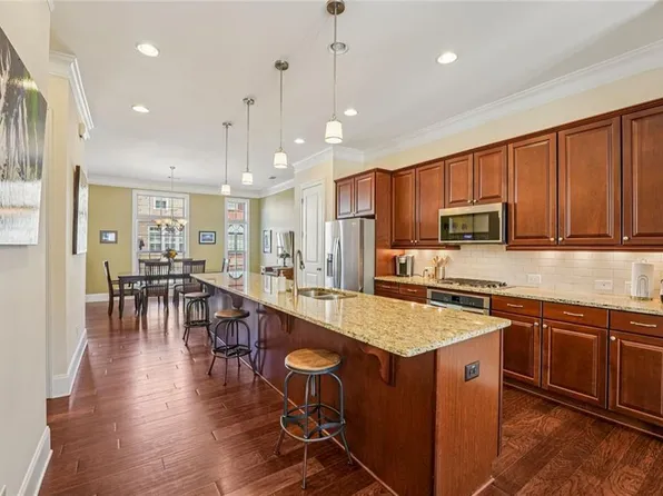 1631 Canopy Chase, Atlanta, GA 30319