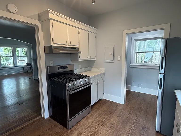 116 Sans Souci St — Photo 10