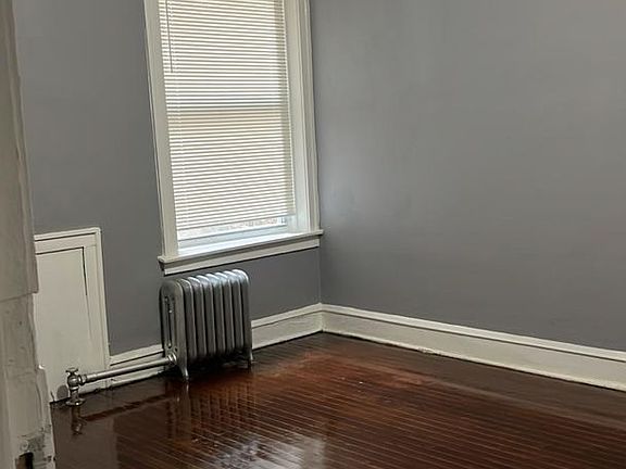 2nd image of 8228 S Maryland Ave #1