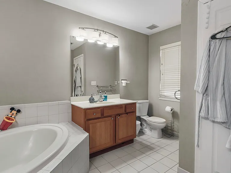 197 Blue Heron Dr #197 — Photo 14