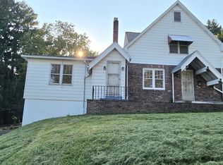 211 Groveland Ave, Endwell, NY 13760