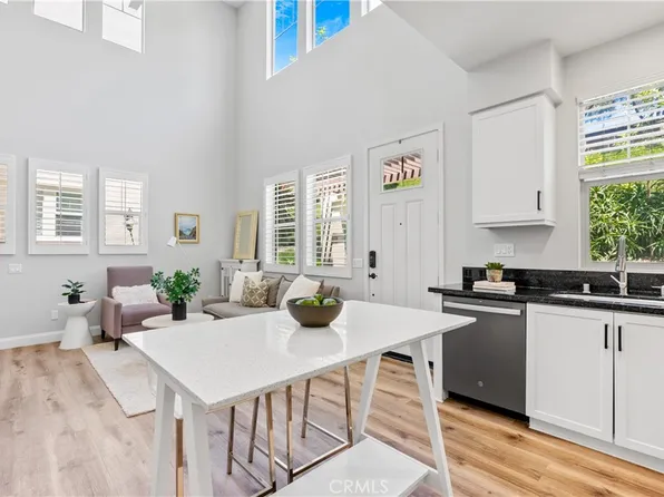 11 Adelfa St, Mission Viejo, CA 92694