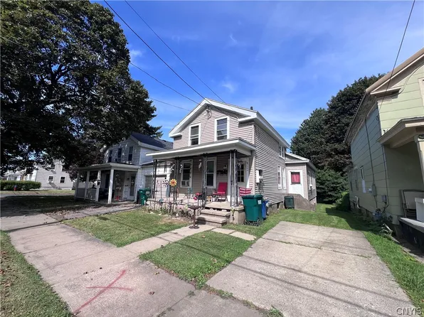 27 E 6th St APT 2, Oswego, NY 13126