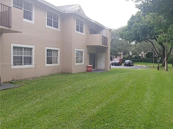 2451 NW 96th Ter #21I, Hollywood, FL 33024