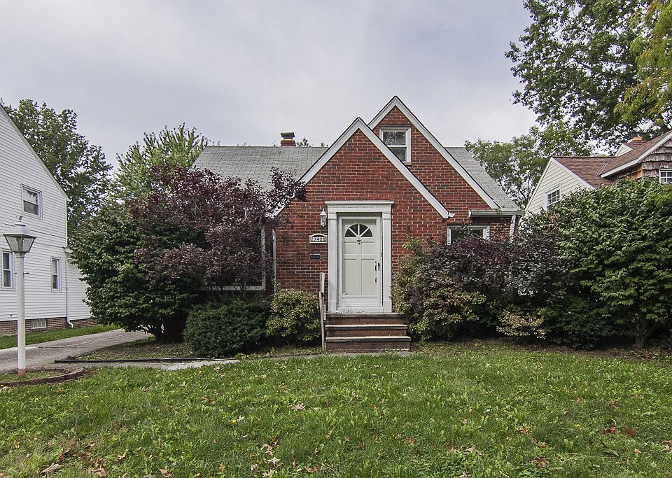 1st image of 27421 Fullerwood Dr