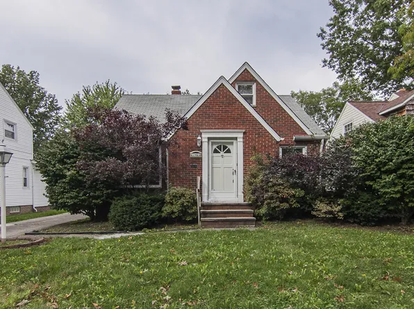 27421 Fullerwood Dr, Euclid, OH 44132