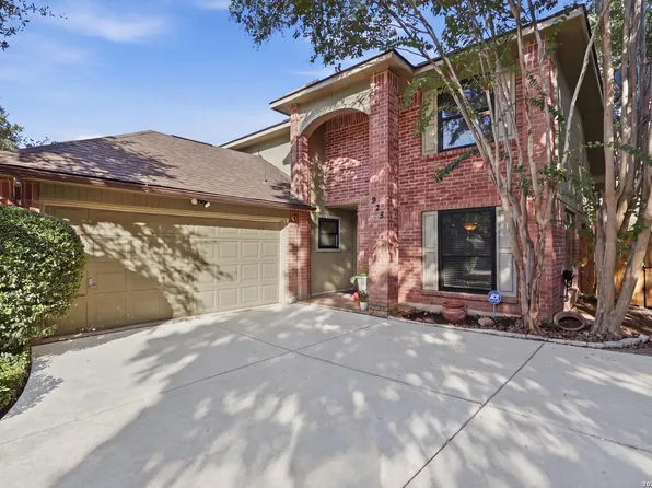 935 HEDGESTONE DR, San Antonio, TX 78258