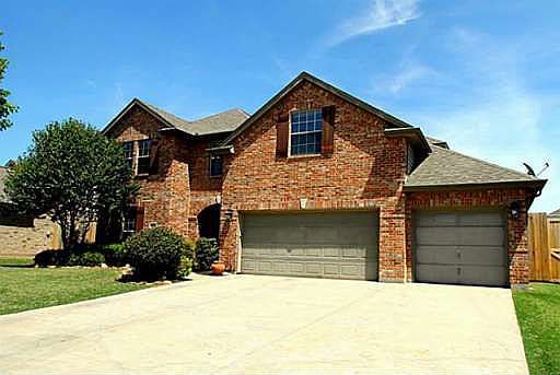 1st image of 220 Red Bluff Dr