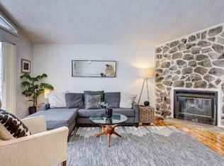 7037 Vista Dr, Tobyhanna, PA