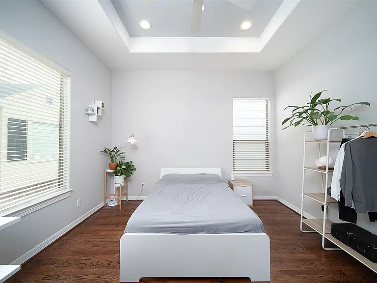 3848 Center St — Photo 21