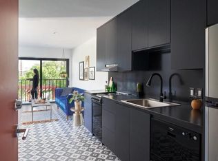 201 Academy Dr UNIT 105, Austin, TX 78704