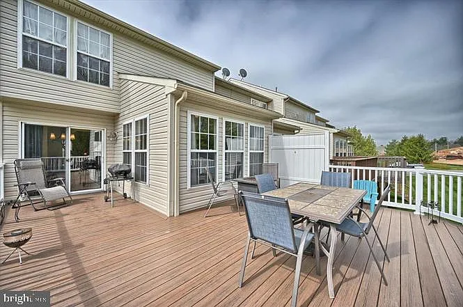 509 Fox Trl — Photo 15