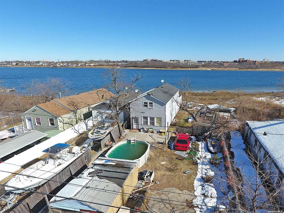 2nd image of 538 Beach 43rd Street