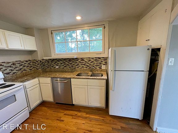 4th image of 615 E 2nd Ave APT 2