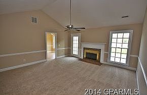 3rd image of 1237 Hemlock Dr