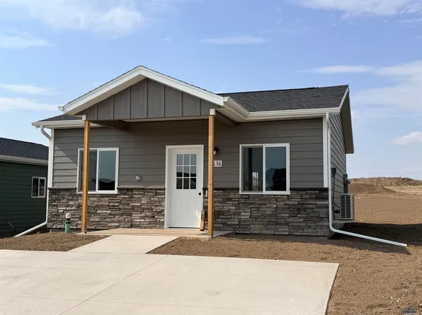 5636 Crystalline Hills Dr, Rapid City, SD 57703