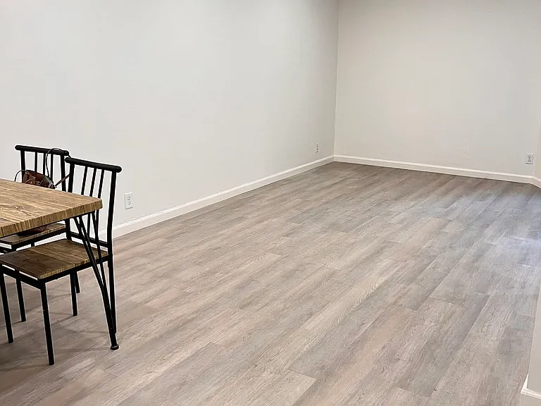 1551 Southgate Ave — Photo 4