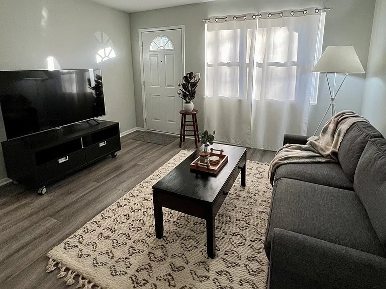 7210 Ohio Ave #1 — Photo 11