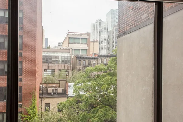 Rented by MNS | media 8