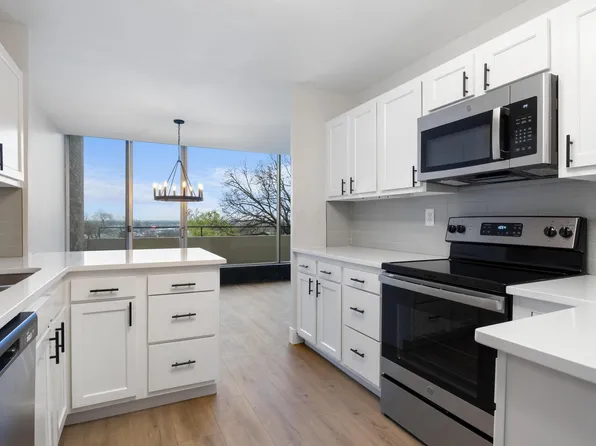 1000 Urlin Ave APT 514, Grandview, OH 43212