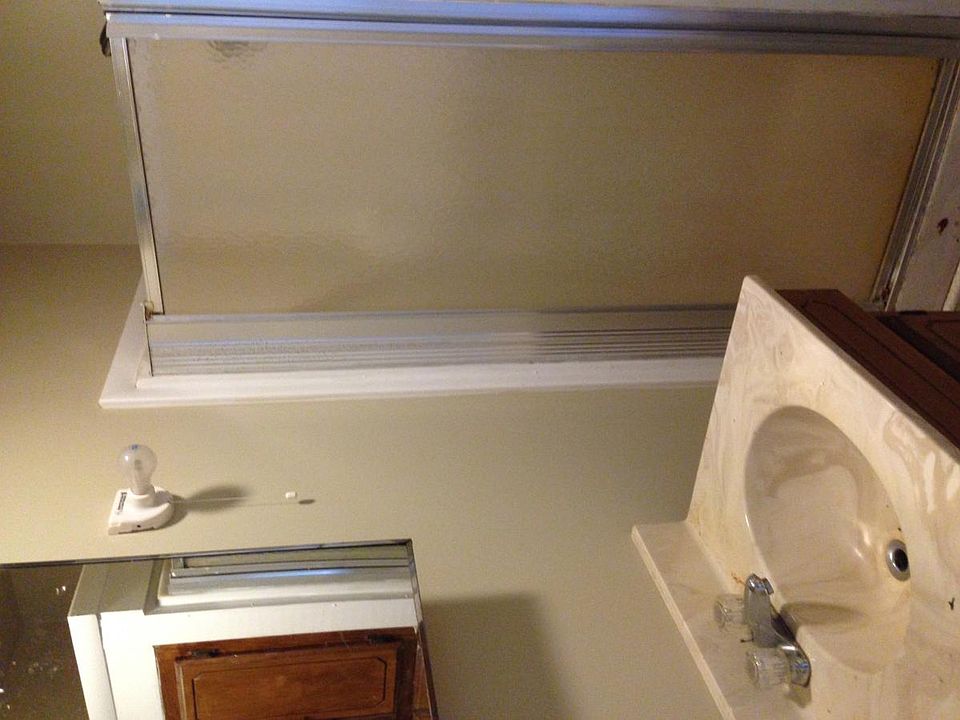 2nd image of 420 E Will Rogers Blvd