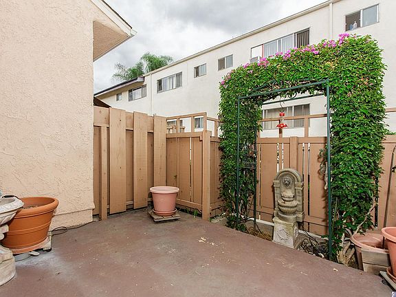 5th image of 1516 Dixon St #D