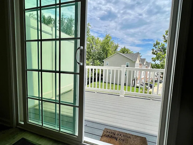 105 Caswell Dr — Photo 34