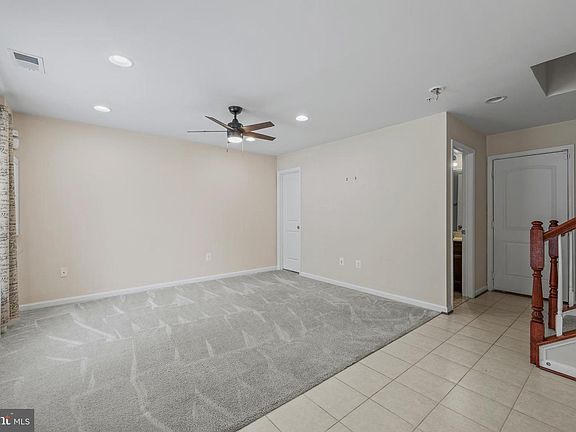 3rd image of 9808 Smithview Pl