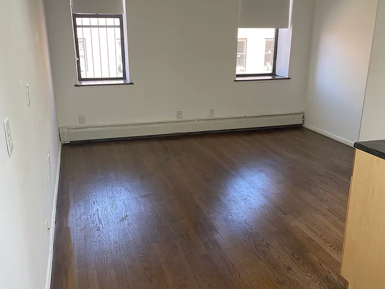 82 W 105th St #5C — Photo 2