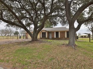 7474 Welch Rd, Bryan, TX 77808