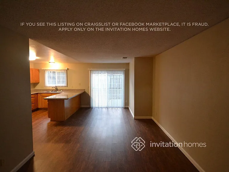 1104 Jeanne Ct — Photo 4