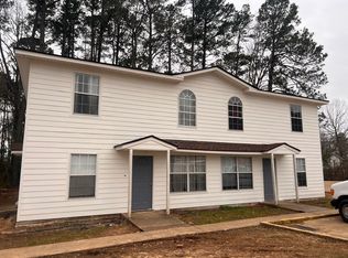 1000 N Red St #17, Sheridan, AR 72150