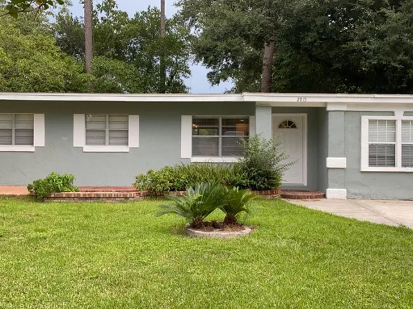 2915 Brackridge Blvd W, Jacksonville, FL 32216