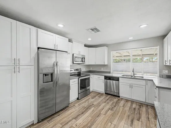 7453 E ALMERIA Road, Scottsdale, AZ 85257