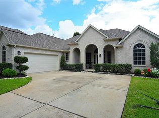 3315 E Cedar Hollow Dr, Pearland, TX 77584