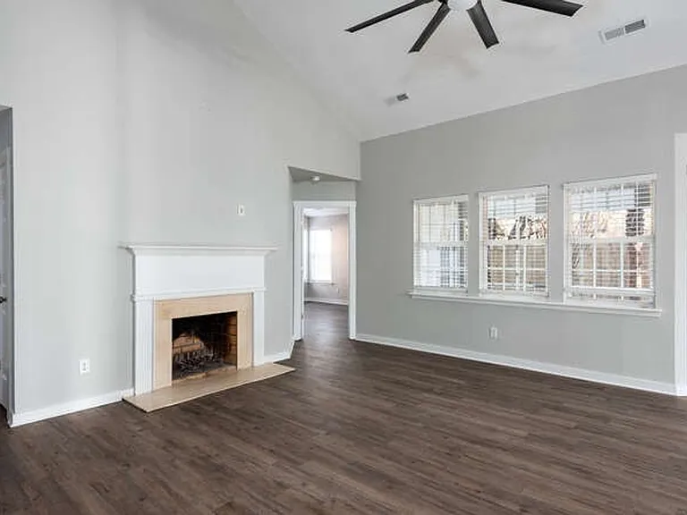 1291 Chatfield St — Photo 14