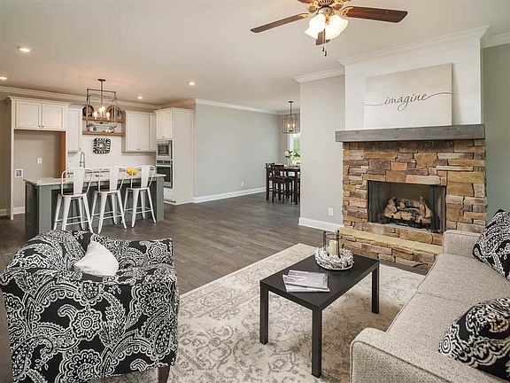4th image of 261 Clearview Lot 65