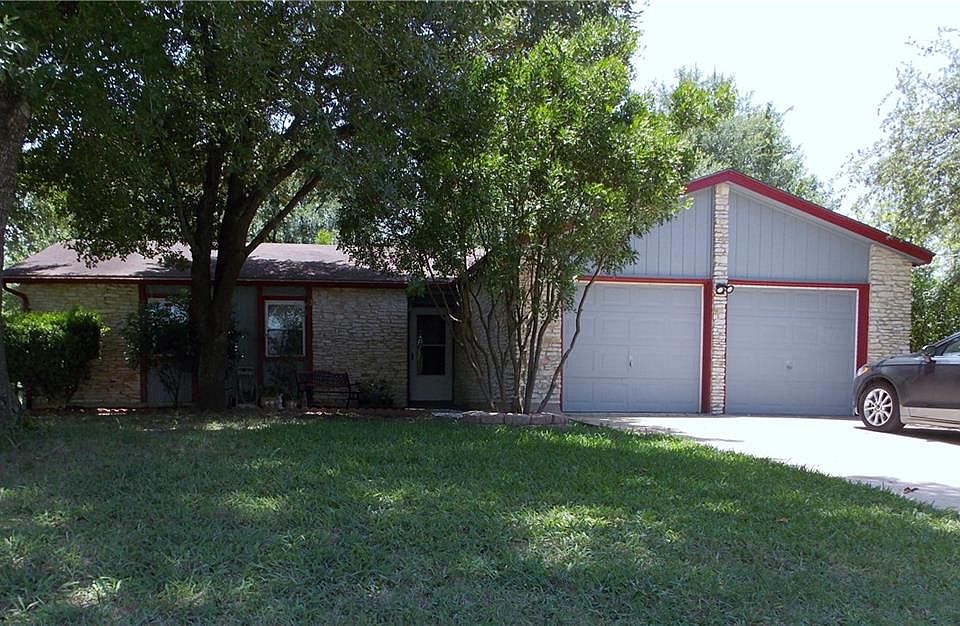 1st image of 701 Greenmeadow Dr