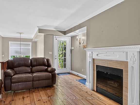 4th image of 98 William St