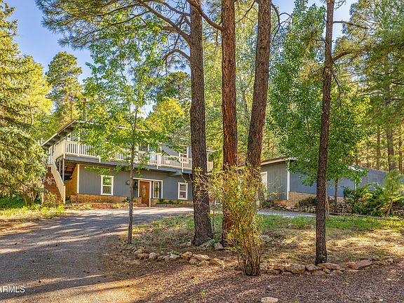 2nd image of 3019 N Tam O'Shanter Drive #01
