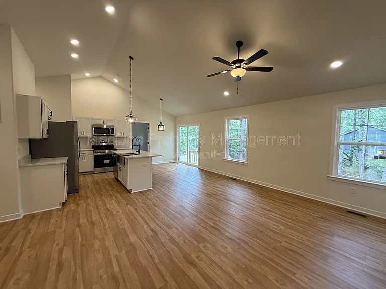 47 Birch Ln — Photo 3