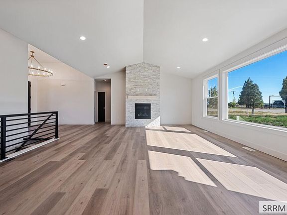 5th image of 3005 Hope Estates Ln